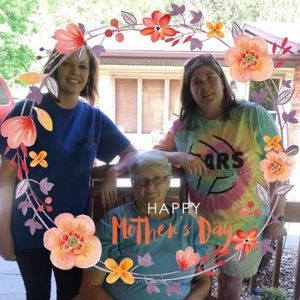 Meet your Posher, Cindy gay